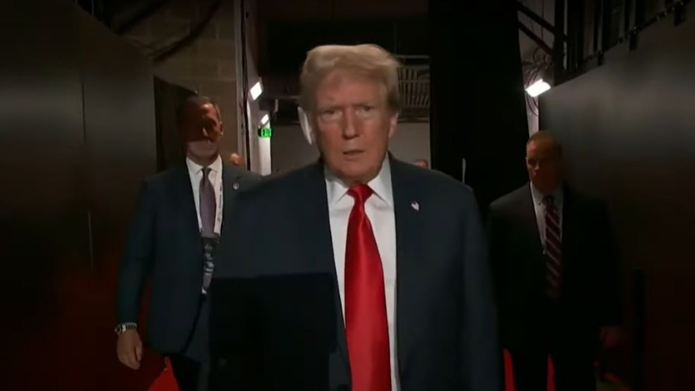 Donald Trump a salvo tras registrarse un tiroteo afuera de su club de golf en Florida