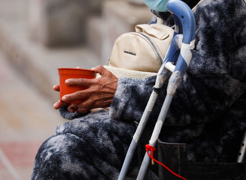 7961 a uno 1577324.jpg