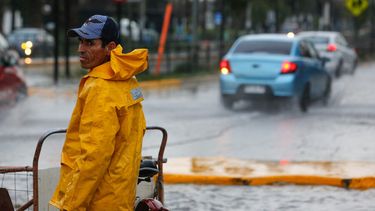 El Desconcierto | Lluvia en Santiago 4.jpg