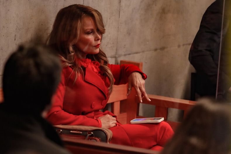 podrian pasar al municipio de maipu  tribunal retiene dineros de cathy barriga ganados en onfayer.jpg