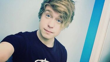 Youtuber Austin Jones confiesa que pedía videos sexuales a sus seguidoras adolescentes