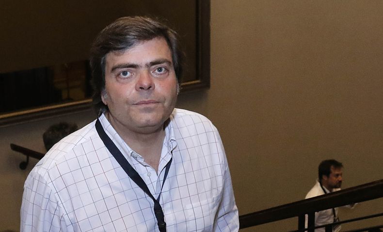 A_UNO_867923.jpg