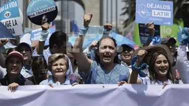 Miles de personas marcharon por la vida y en contra del aborto en la Ciudad de México