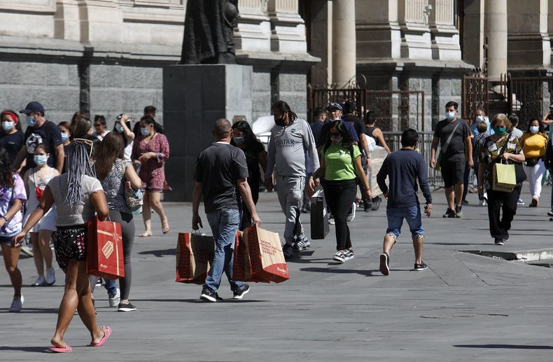 A_UNO_1242146 scaled.jpg