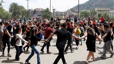 El Desconcierto | Baile en Plaza Dignidad.jpg
