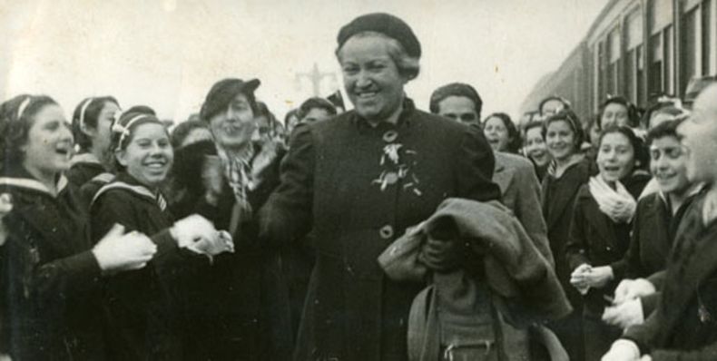 Gabriela Mistral 1.jpg