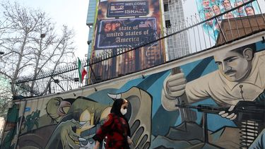 Estados Unidos ordena evacuar personal de su embajada en Israel y abandonen el país “mientras haya vuelos aún”