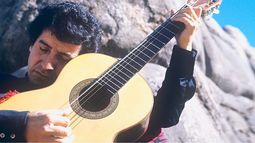 Tal como salió al público: El cancionero popular de Víctor Jara vuelve reeditado en la revista La Bicicleta