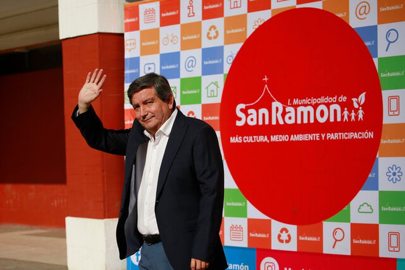 A_UNO_1284038.jpg