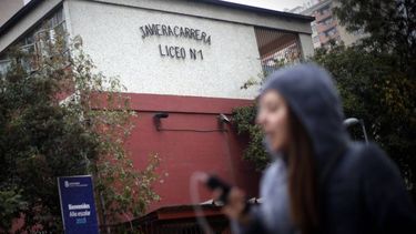 Estudiante trans solicita matrícula en Liceo 1 de Santiago: Si no te sientes cómode en tu ambiente escolar, busca otro