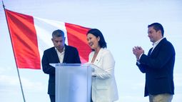 Keiko Fujimori celebra su triunfo en Perú - Agencia EFE Keiko Fujimori celebra su triunfo en Perú - Agencia EFE