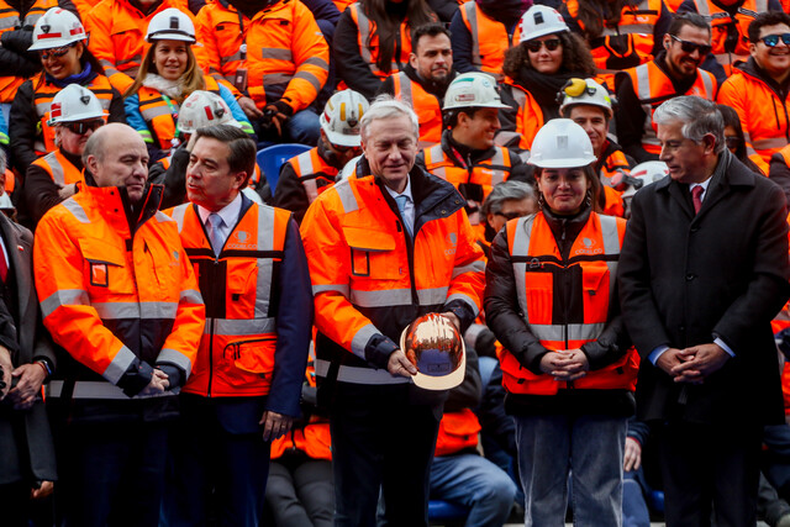 El presidente José Antonio Kast participó en la conmemoración por El Día del Minero, en la división Andina de Codelco. Créditos: Agencia Uno.&nbsp;