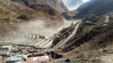 El Desconcierto | uttarakhand glacier burst 1.jpg