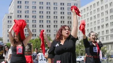 Organizaciones sociales analizarán estado actual de DDHH en Chile durante foro crítico