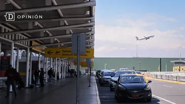 El Desconcierto | 24039 imagen del aeropuerto de santiago.webp