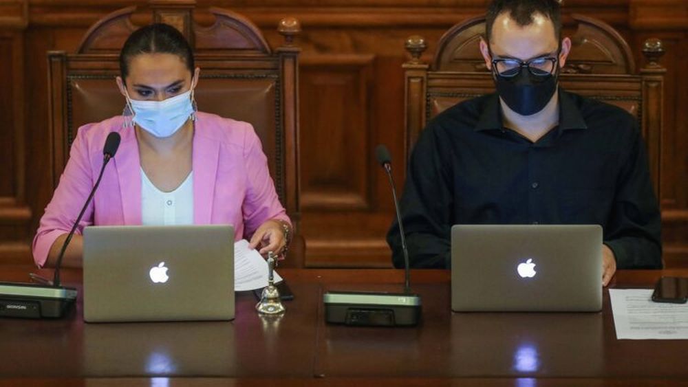 Colectivo Socialista busca aumentar atribuciones del Senado en votación clave de la CC