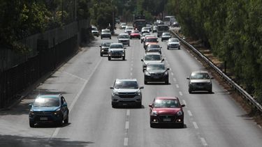 Grabado de patentes en vidrios de autos: Revisa aquí cómo se debe realizar