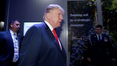 Irán quiere a Donald Trump tras las rejas y emite una orden de arresto en su contra