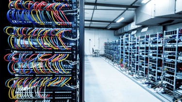 Alertan por costo ambiental de data centers en Chile ante la CIDH. Imagen referencial.