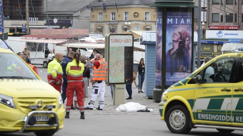Ataque en Finlandia deja dos muertos y varios heridos por apuñalamiento múltiple