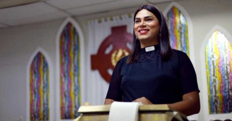 Alexya Salvador.jpg