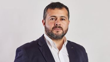 La historia de festejos y celos que terminó con funcionario sacándole pedazo de oreja a mordidas al alcalde de Melipeuco