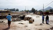Lluvias y activación de quebradas elevan el peligro en el Norte Grande - Agencia Uno