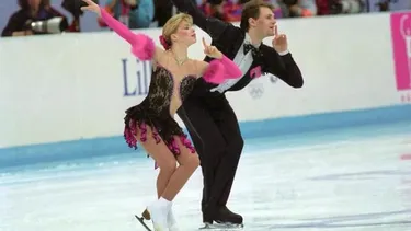 Tragedia aérea en Washington: Rusia confirma que viajaban patinadores campeones del mundo
