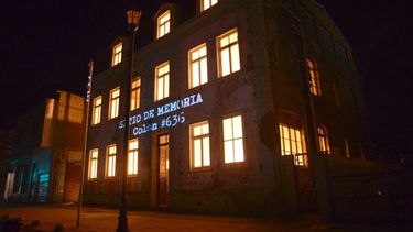 El nuevo proyecto web que recoge instalaciones lumínicas en sitios de memoria