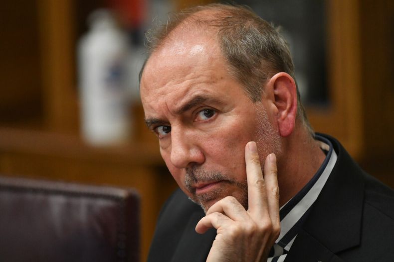 Ministro Louis De Grange tendría conflicto de interés en Ley Uber - Agencia Uno