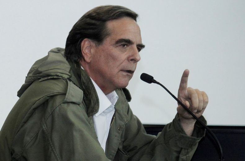 A_UNO_447212.jpg