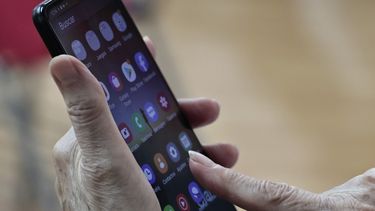 Convivencia colegial ha mejorado tras prohibición del uso de celular: Tendencia que se tomó toda España