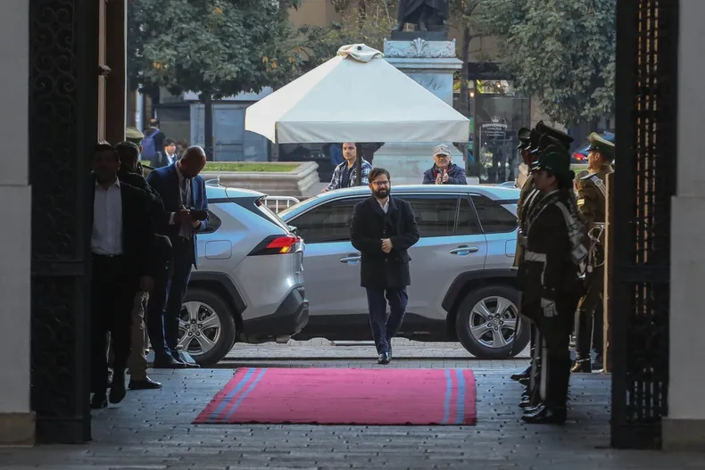 15596 a uno 1657259.webp