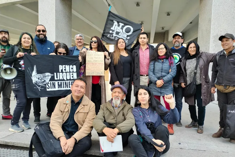 16871 defensores ambientales.webp