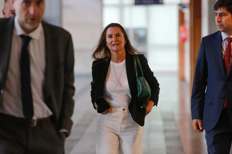 10380 allende salazar.webp