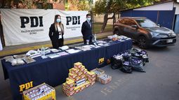 Un mes de Calles sin violencia: PDI desbarata banda criminal e incauta drogas y armas