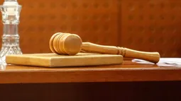 Lapidaria radiografía: 80% siente que existe una justicia para pobres y otra para ricos