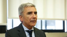 La crítica de Carlos Peña a las universidades: No se distinguen de una gran empresa