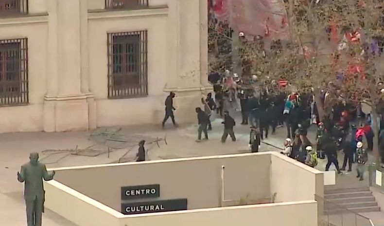 La Moneda 2.jpg
