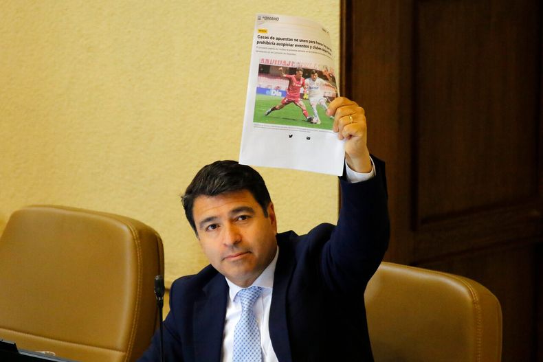 16765 a uno 1414955.jpg