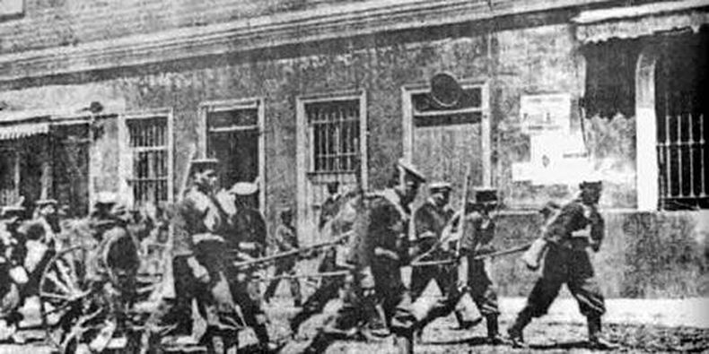 Matanza de la Escuela de Santa Maria Iquique 1907.jpg