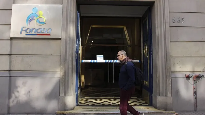 el duro camino judicial de nina con fibrosis quistica para que fonasa pagara farmaco de 250 millones.webp