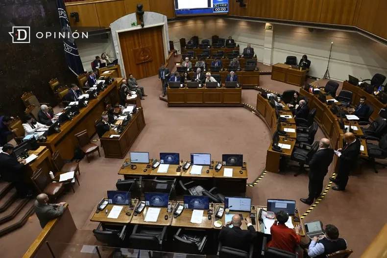 9085 foto del senado perspectiva desde arriba.webp