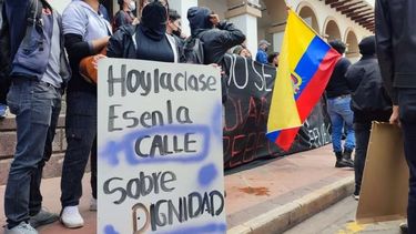 Masivas protestas en Ecuador: Comunidad indígena exige congelamiento de precios