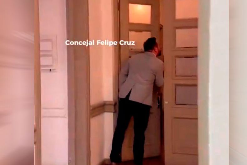 2369 felipe cruz.jpg