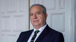 Republicano aspirante a alcalde de Lo Barnechea emplaza a Alessandri: Debe evaluar su candidatura