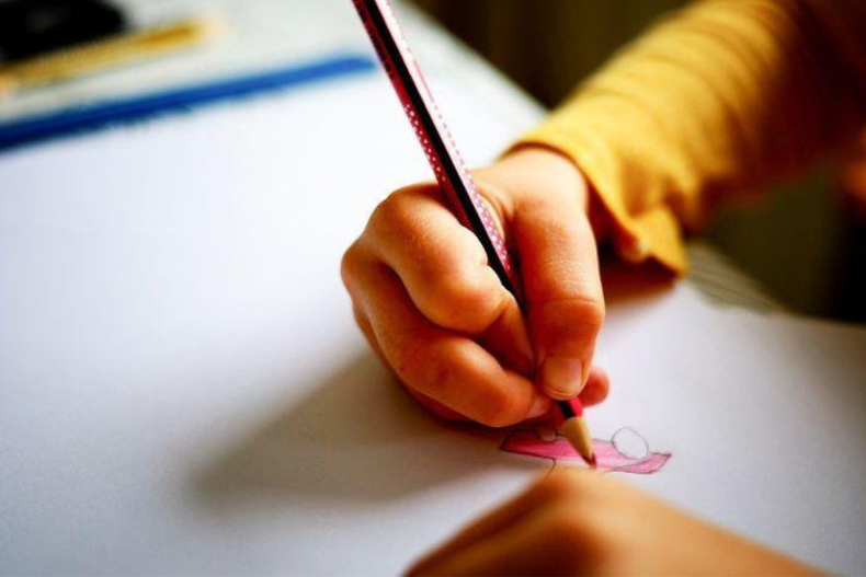 lanzan manual de 39 tareas para desarrollar pensamiento computacional en estudiantes de basica.png