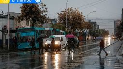 ¿Vuelve la lluvia a Santiago? Jaime Leyton se la juega con pronóstico para próximos días