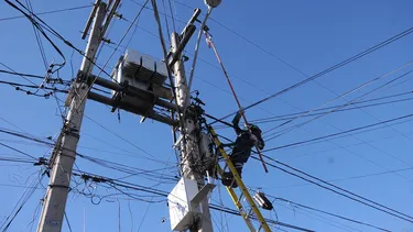 Cortes de luz en Santiago para hoy martes 6 de enero: La Florida, Maipú y Macul entre las afectadas