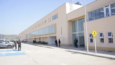 Con escuela, alta segmentación y seguridad 3.0: Lo que convierte a nueva cárcel de Talca en modelo para Latinoamérica